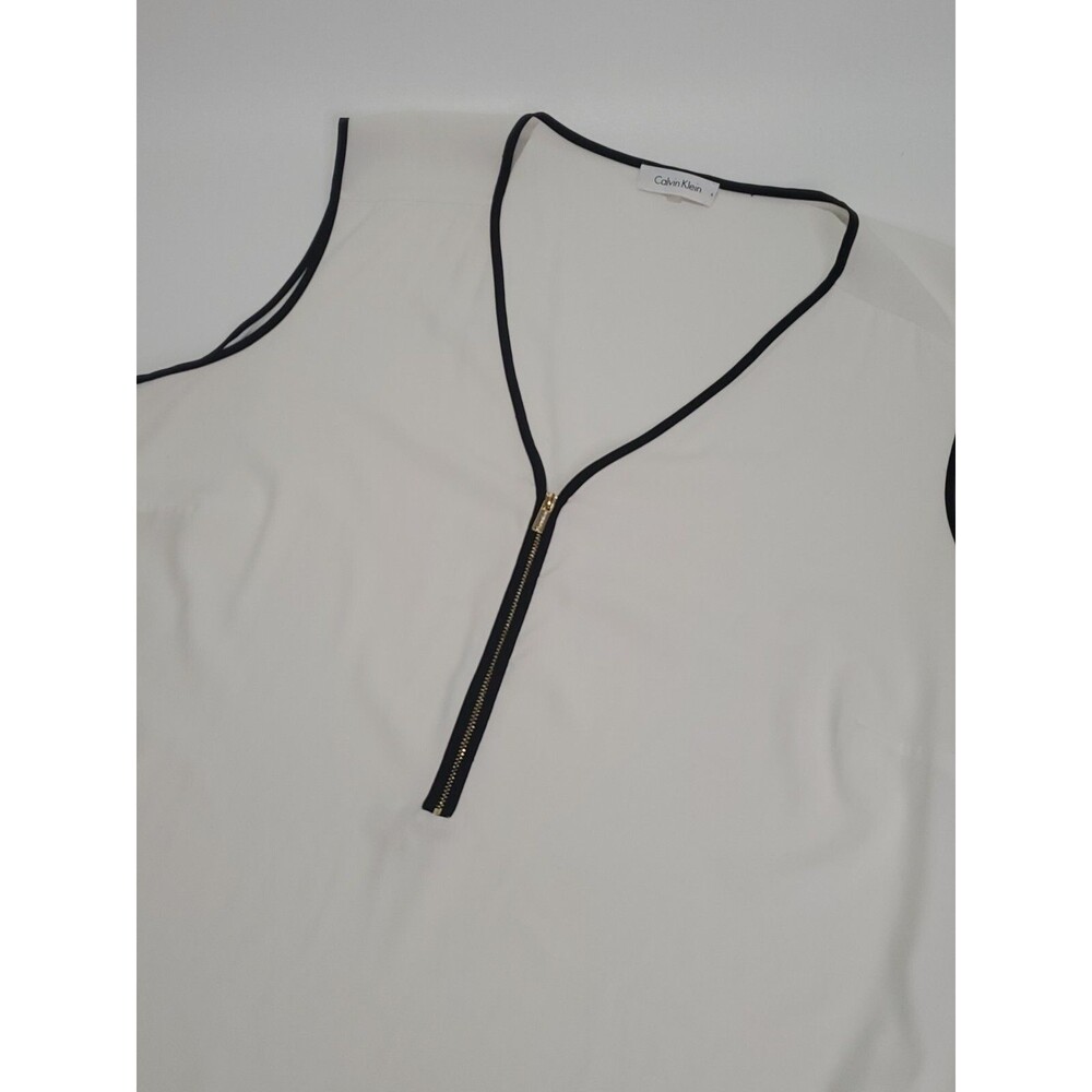 Calvin Klein Women's Sleeveless 1/2 Zip Up‎ Blouse, XXL